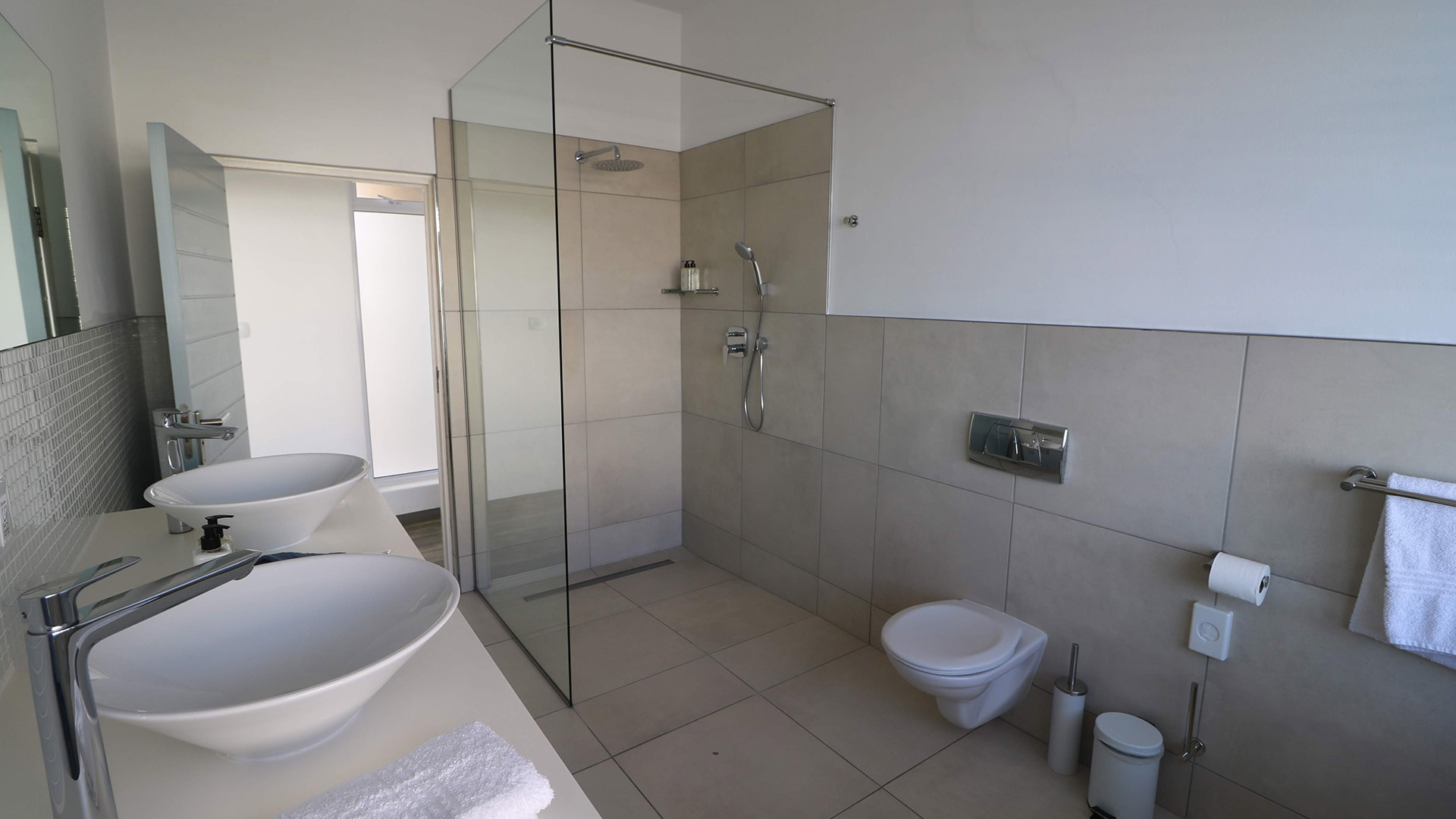 Panorama Suite Gallery